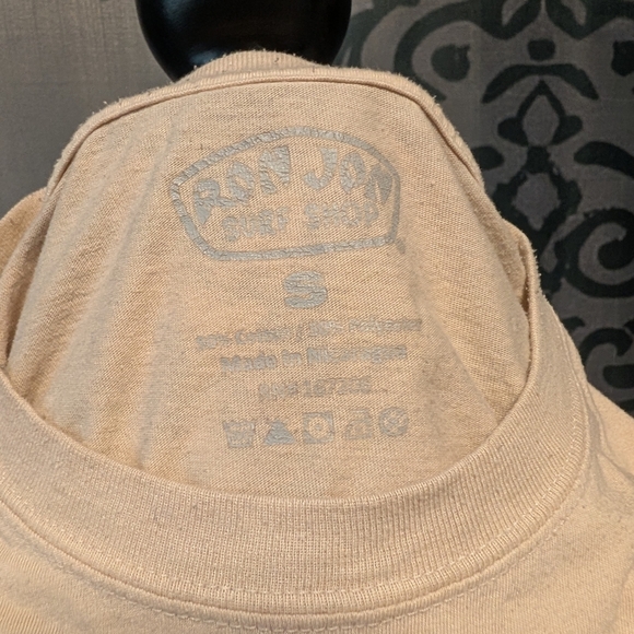 Distressed Ron Jon Surf Shop Cocoa Beach T-Shirt - Picture 3 of 3